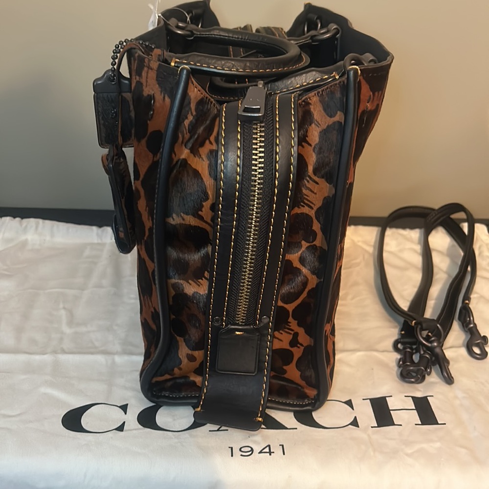 **SOLD***COACH ROGUE WILD BEAST 30 NWT - Picture 10 of 12